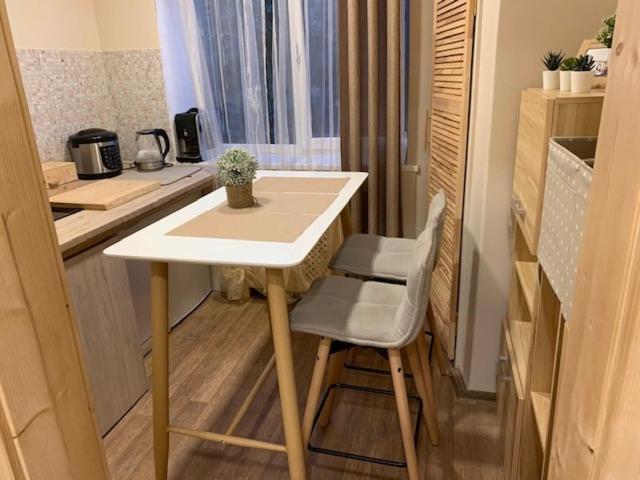 Oak Lounge Lux Apartment Riga Buitenkant foto